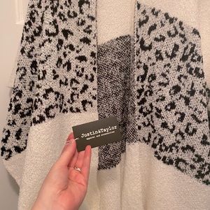 NWT White and Black Shoulder Wrap with Leopard Print Detail